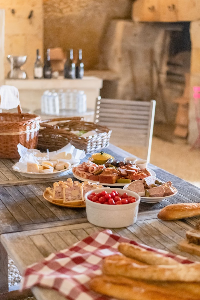 Food and Wine Bistro Tours