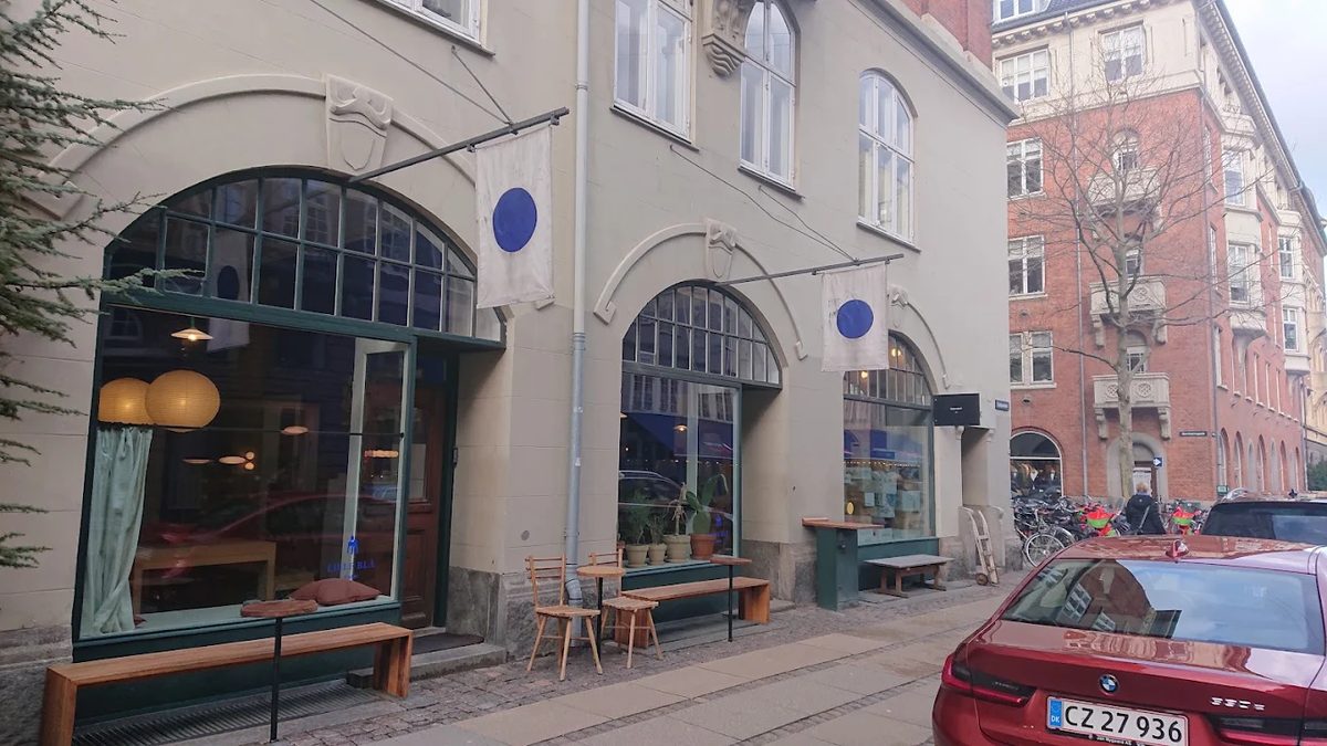 Lille Blå Vinbar
